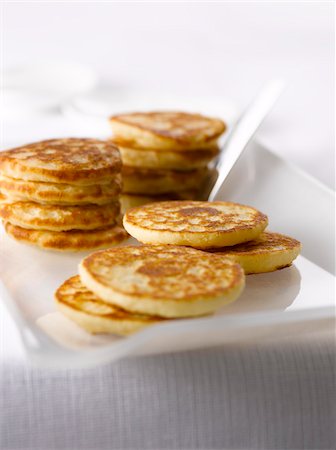 Blinis Stock Photo - Rights-Managed, Code: 825-05815381