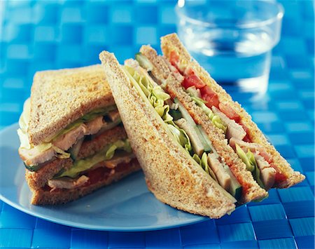 sándwich club - Roast pork club sandwiches Foto de stock - Con derechos protegidos, Código: 825-05815499