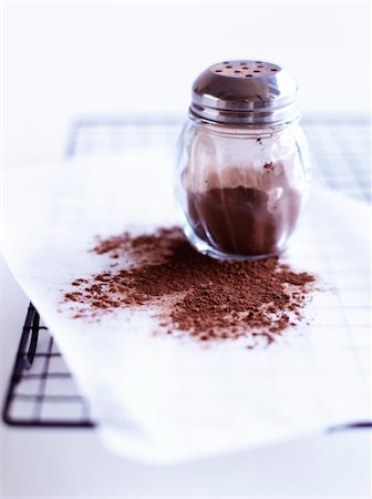 powdered chocolate - Cocoa in shaker Stock Photo - Rights-Managed, Code: 825-05815516