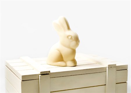 simsearch:825-06046985,k - White chocolate rabbit Stock Photo - Rights-Managed, Code: 825-05815815