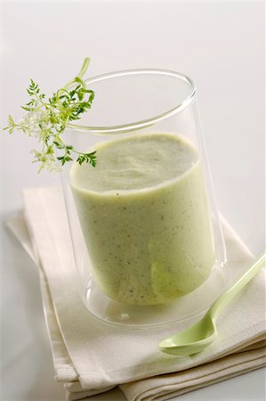 simsearch:825-05986344,k - Cold cream of herb soup Stock Photo - Rights-Managed, Code: 825-05815899