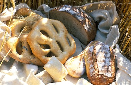 Selection of bread Stock Photo - Rights-Managed, Code: 825-05811411
