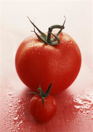 simsearch:825-07078214,k - marmande tomatoes Stock Photo - Rights-Managed, Code: 825-05812049