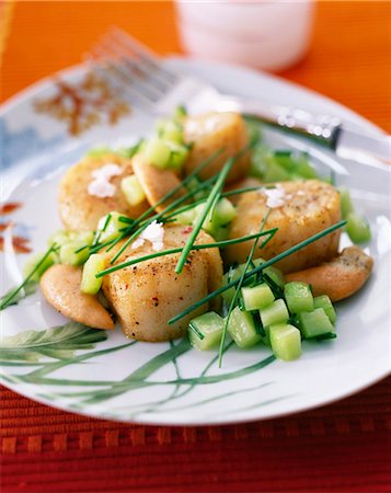 simsearch:825-05815241,k - Pan-fried scallops with cucumber Stock Photo - Rights-Managed, Code: 825-05812264