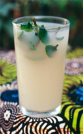 Ginger juice with fresh mint Stock Photo - Rights-Managed, Code: 825-05812614
