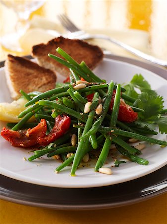 simsearch:825-05988874,k - Warm green bean and confit tomato salad Stock Photo - Rights-Managed, Code: 825-05812912