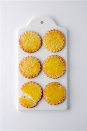 Lemon shortbread biscuits Stock Photo - Rights-Managed, Code: 825-05813053