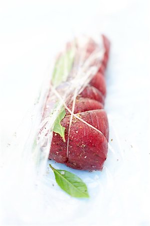 simsearch:652-03803644,k - Raw beef fillet with bay leaves Stock Photo - Rights-Managed, Code: 825-05813916