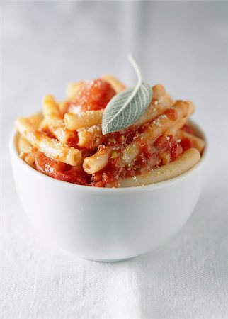 short pasta - Macaronis in tomato sauce Stock Photo - Rights-Managed, Code: 825-05813982