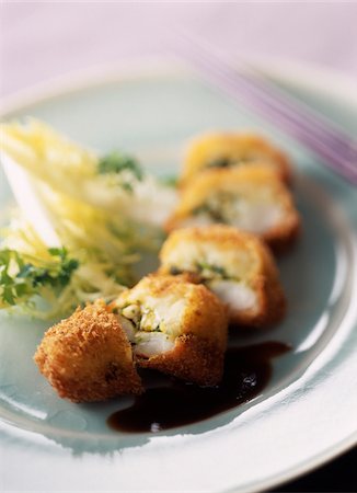 Pommes de terre et gambas croquettes Photographie de stock - Rights-Managed, Code: 825-05835859