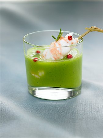 simsearch:825-05986344,k - Cold cream of pea soup with Dublin Bay prawns Stock Photo - Rights-Managed, Code: 825-05836054