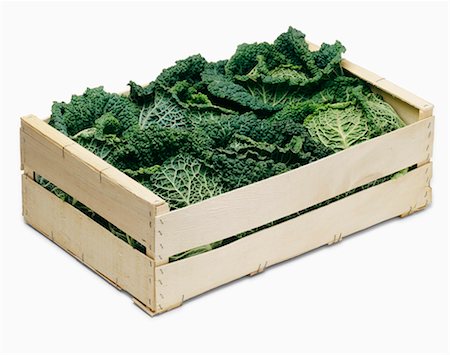 simsearch:652-05809383,k - Crate of curly cabbages Stock Photo - Rights-Managed, Code: 825-05836733