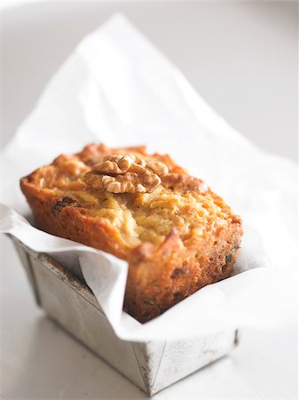 Mini cheese and walnut loaf cake Stock Photo - Rights-Managed, Code: 825-05836979