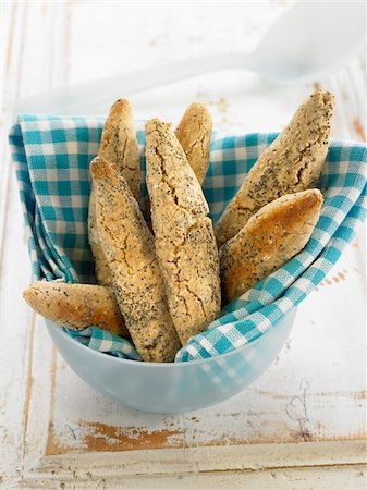 poppy seed - Buckwheat and rice small bread loaves Stock Photo - Rights-Managed, Code: 825-05837034