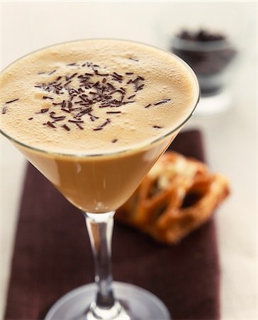 dessert and coffee - Coffee milk shake and turnover Stock Photo - Rights-Managed, Code: 825-05837128