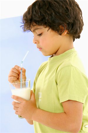 simsearch:652-03804570,k - Boy drinking a glass of milk Stock Photo - Rights-Managed, Code: 825-05837162