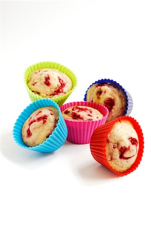 simsearch:652-05806753,k - Raspberry muffins Stock Photo - Rights-Managed, Code: 825-05837283