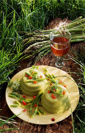 simsearch:825-06047364,k - asparagus mousse Stock Photo - Rights-Managed, Code: 825-05985344