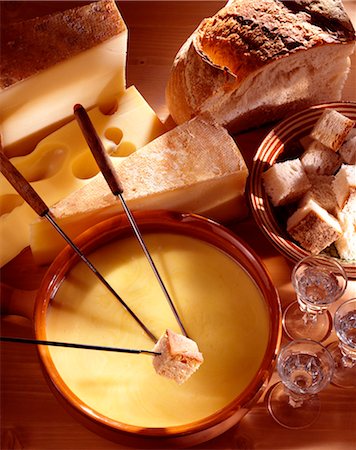 fondue (mets) - Fondue de Savoie Photographie de stock - Rights-Managed, Code: 825-05985528
