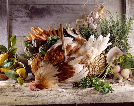 chicken and vegetable still life Foto de stock - Con derechos protegidos, Código: 825-05985674