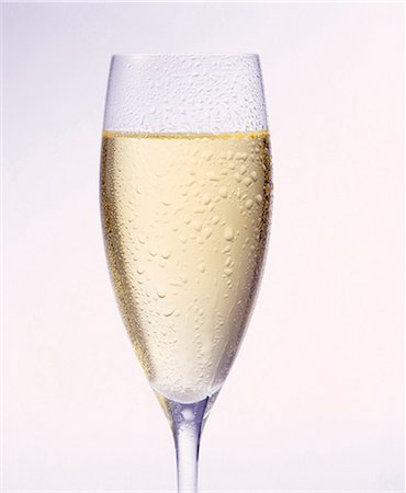 Glass of champagne Stock Photo - Rights-Managed, Code: 825-05985931