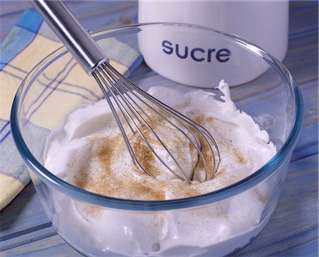 sugar egg - whipping egg whites and sugar Stock Photo - Rights-Managed, Code: 825-05985978