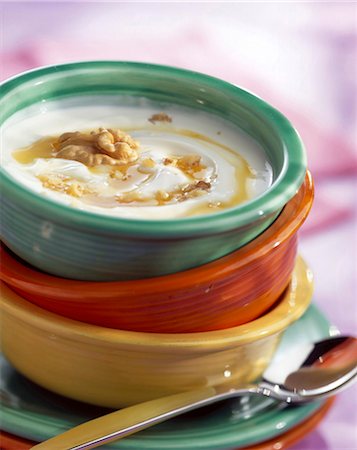 simsearch:825-05986022,k - yoghurt with honey and walnuts Stock Photo - Rights-Managed, Code: 825-05986137