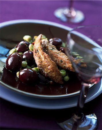 simsearch:825-02304591,k - strips of duck breast with plums Stock Photo - Rights-Managed, Code: 825-05986146