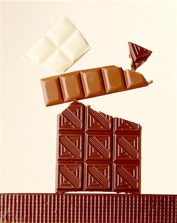 simsearch:825-05836610,k - bars of chocolate Foto de stock - Con derechos protegidos, Código: 825-05986207