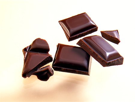 square chocolate - Squares of chocolate Stock Photo - Rights-Managed, Code: 825-05986259