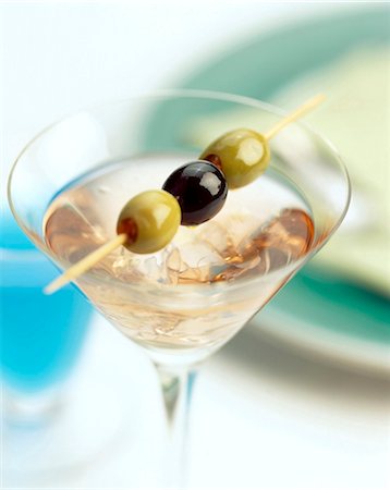 Cocktail Stock Photo - Rights-Managed, Code: 825-05986332