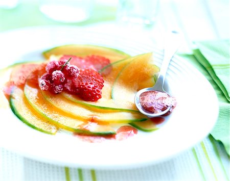simsearch:652-03801545,k - Melon Carpaccio Foto de stock - Con derechos protegidos, Código: 825-05986381