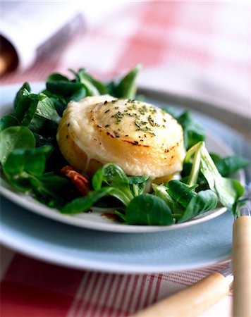 simsearch:825-05812263,k - hot goat's cheese salad Foto de stock - Con derechos protegidos, Código: 825-05986488