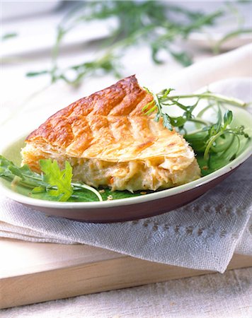 pie - salmon pie Stock Photo - Rights-Managed, Code: 825-05987027