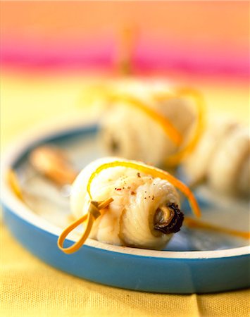 simsearch:652-03802621,k - Poached rolled sole fillets with mussels Foto de stock - Con derechos protegidos, Código: 825-05987279