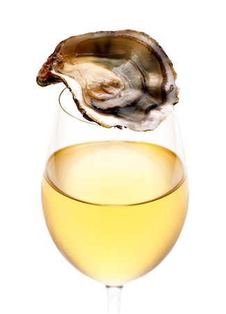 simsearch:825-06817461,k - Oyster and glass of white wine Stock Photo - Rights-Managed, Code: 825-05987308