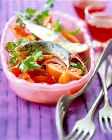 purple fish - solomougou-style salad Stock Photo - Rights-Managed, Code: 825-05987361