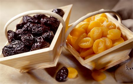 dried fruit dry - prunes and dried apricots Stock Photo - Rights-Managed, Code: 825-05987628