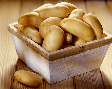 simsearch:825-06045713,k - potatoes Foto de stock - Direito Controlado, Número: 825-05987620