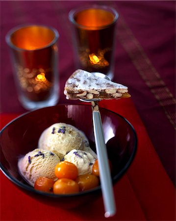 Nougat Christmas tart, kumquats and lavender ice cream Stock Photo - Rights-Managed, Code: 825-05988194