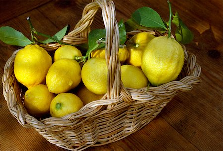 fruit winter basket - Basket of lemons Stock Photo - Rights-Managed, Code: 825-05988345