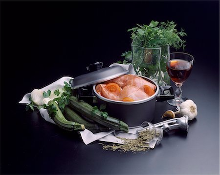simsearch:825-03627991,k - Preparing rabbit with courgettes Stock Photo - Rights-Managed, Code: 825-05988408