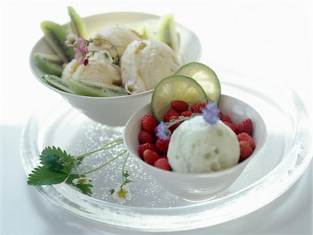 strawberry sorbet - Lime and orange ice cream Stock Photo - Rights-Managed, Code: 825-05989215