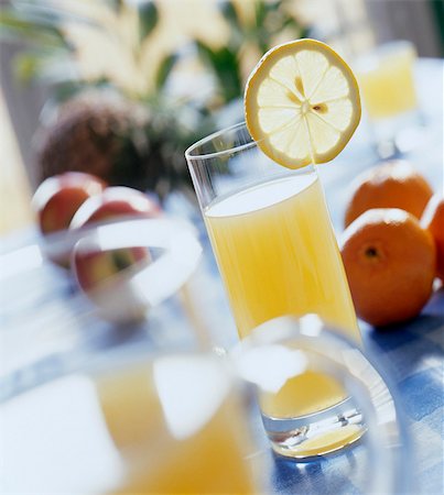 simsearch:825-05986695,k - Orange juice Stock Photo - Rights-Managed, Code: 825-05989409