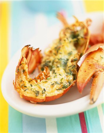 simsearch:6102-03828012,k - Lobster with urchin cream sauce Foto de stock - Con derechos protegidos, Código: 825-05989671