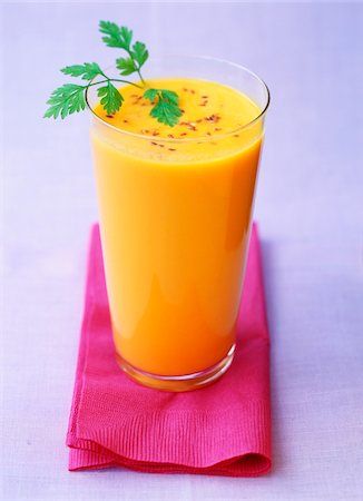 simsearch:825-03627983,k - milky carrot juice with sesame seeds Foto de stock - Con derechos protegidos, Código: 825-05989802