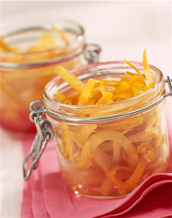 simsearch:825-05815301,k - candied orange peel Fotografie stock - Rights-Managed, Codice: 825-05990211
