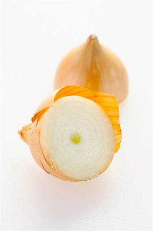 simsearch:825-07649175,k - onions Stock Photo - Rights-Managed, Code: 825-05990293