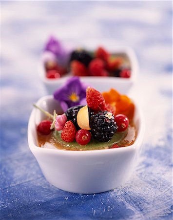 simsearch:825-05987560,k - rose and orange soup with summer fruit Stock Photo - Rights-Managed, Code: 825-05990519