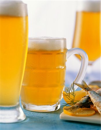 glasses of beer Stock Photo - Rights-Managed, Code: 825-05990556